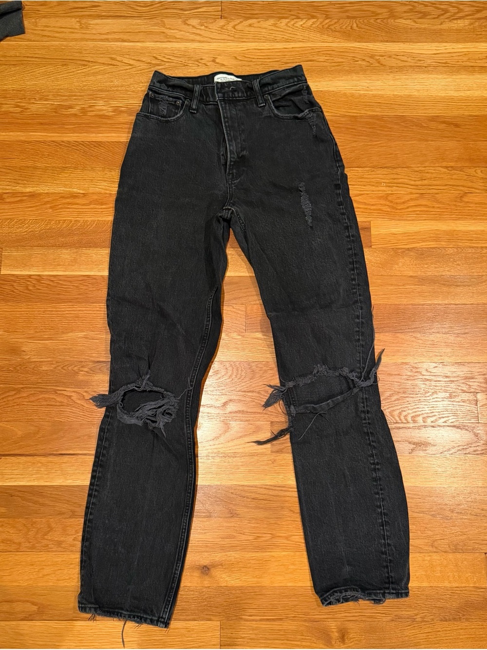 Abercrombie & Fitch Black Distressed Skinny Jeans